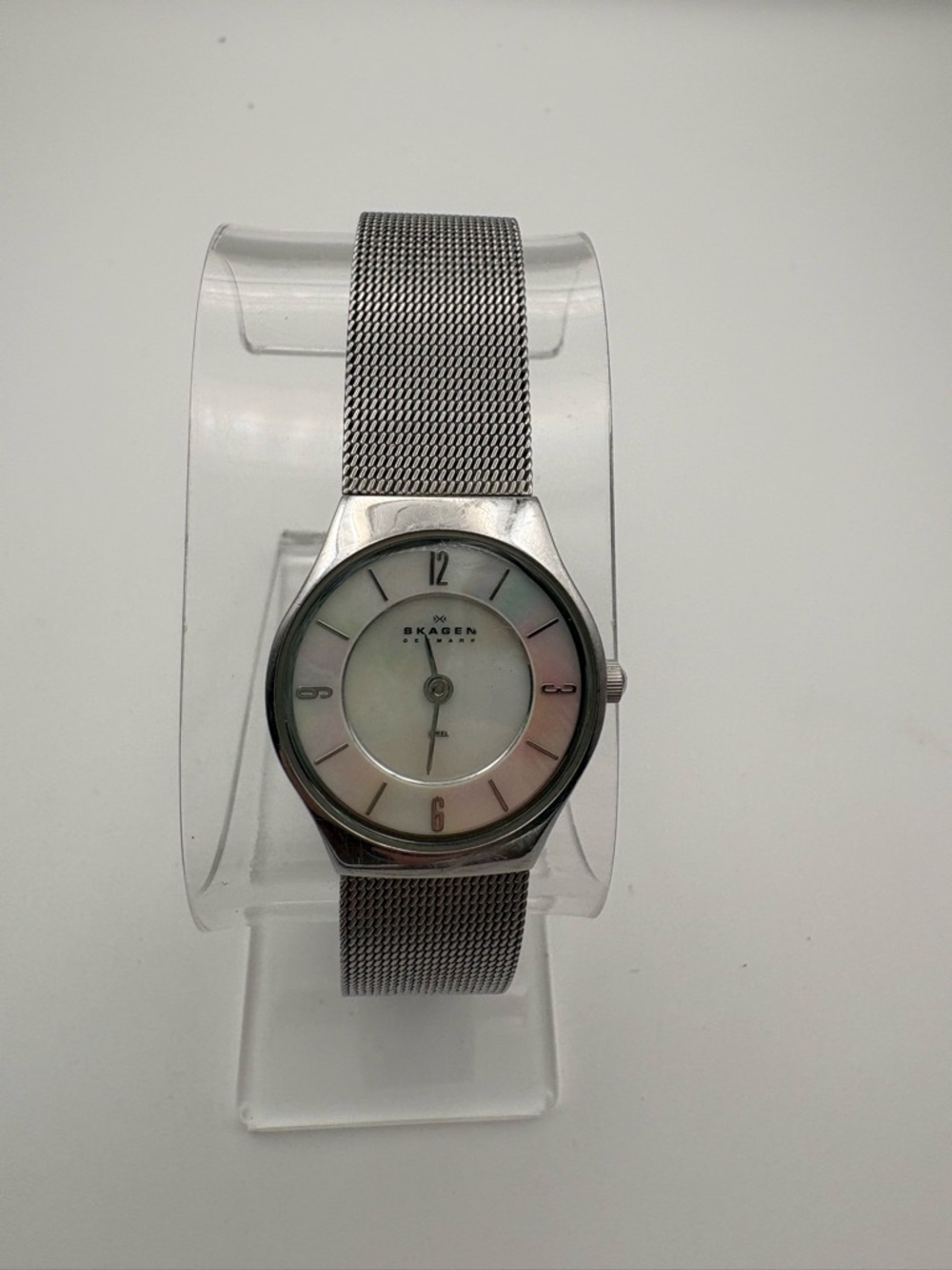 Skagen Women’s‎ Silver Mesh Watch with Mother-of-Pearl Accent 233XSSS